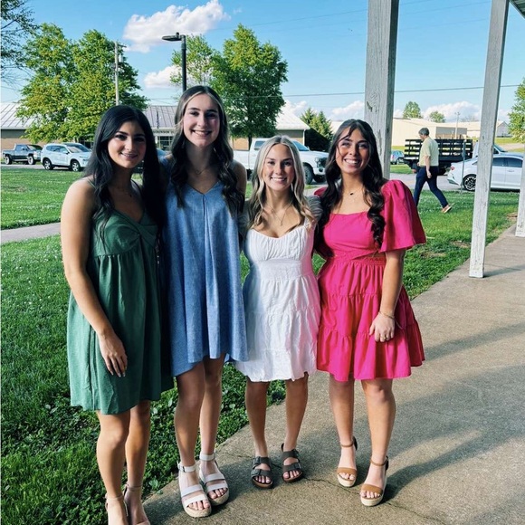 Meet your Posher, Riley - Picture 4 of 8